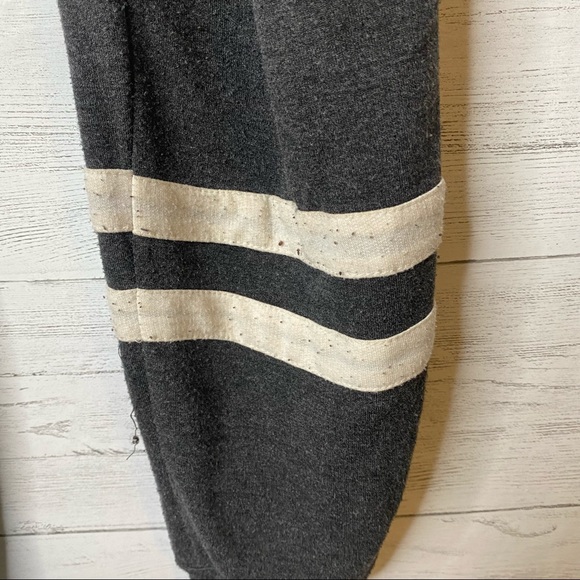 🌈 well worn grey jogger pants size L - Picture 2 of 5